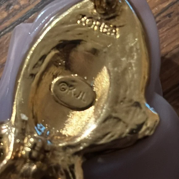 Kenneth Jay lane lavender flower brooch - Picture 4 of 5